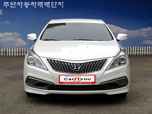  현대 그랜저HG HG220 PREMIUM / 2016년식 / 85,429km / 오토 / 디젤 / 876838102