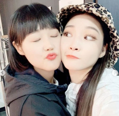  전지적참견시점 청하 매니저와 자매케미 뿜뿜!