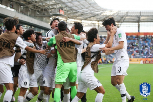  FIFA 한일전 시청후기
