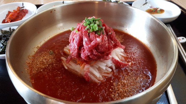 경주 대릉원 냉면 맛집 교촌면옥