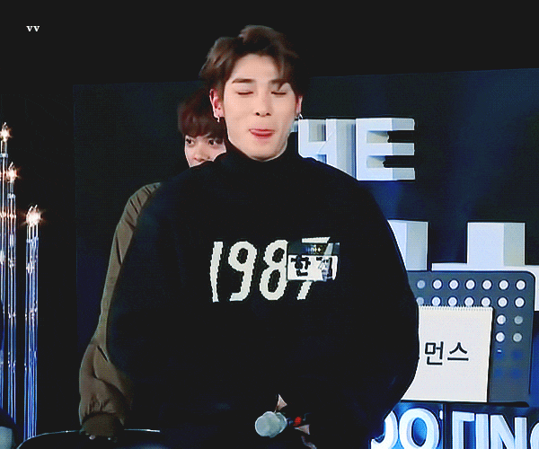   프로듀스X101 MBK 이한결 연습생 영업합니다 어서오세요 c (2)
