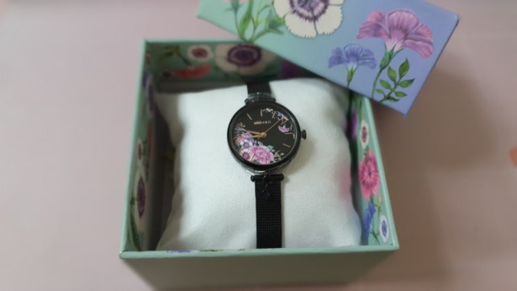 [선물추천] 미니골드 패랭이꽃 시계, 여자친구 선물로 추천합니다 :)