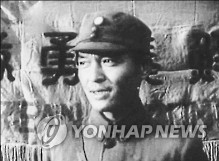  文대통령이 '좌우합작' 사례로 언급한 김원봉은 누구 