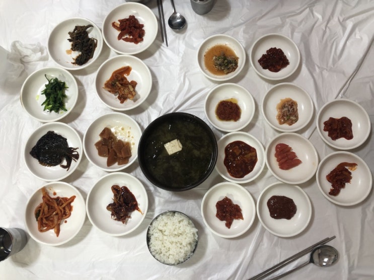 [논산 밥집] 미운우리새끼 김종국편 열혈먹뚱 투어 젓갈백반집 만나식당 - 솔직한 후기