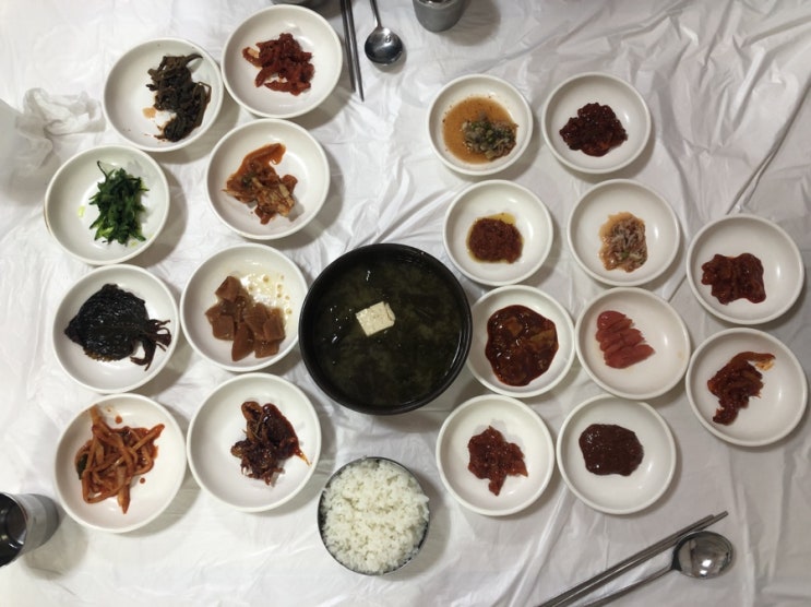  [논산 밥집] 미운우리새끼 김종국편 열혈먹뚱 투어 젓갈백반집 만나식당 - 솔직한 후기