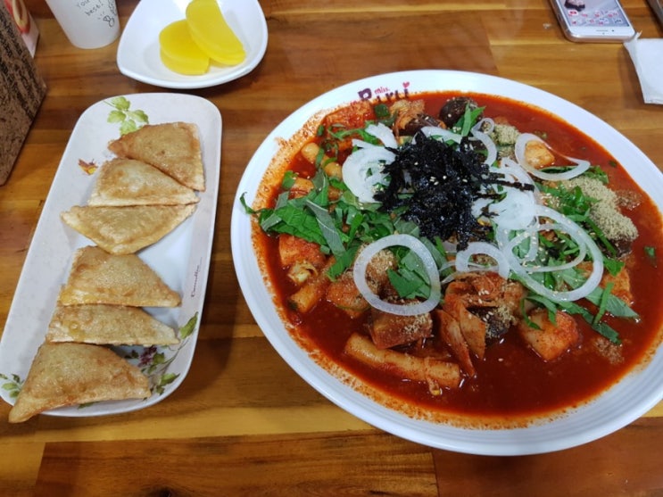  끝나지 않은 5월 일상(서문시장 몬나니떡볶이/역전할머니맥주상인점/레이지모닝본점문닫음ㅠㅠ/팔도청국장/알라딘 영화/왓니+웨이투고의 만남)