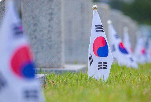  <현충일입니다. 당신들이 있었기에 오늘의 대한민국이 있습니다>