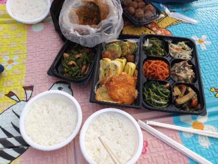  평일 일상 눈썹리터치 피크닉 중독 기생충 관람 순이의마당