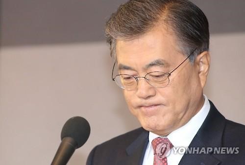  6.25 전사자 묻힌 현충원서