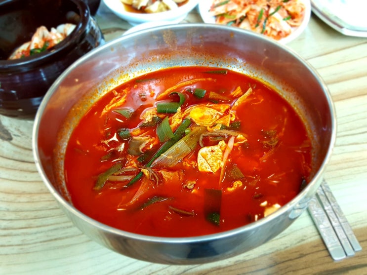  [경기/동두천]20년 내공의 깊고 묵직한 육개장 명가 "을지육개장"