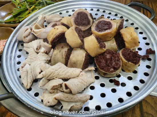  [전주 송천동 맛집]현지인 추천! 마이산피순대에서 막창피순대와 순대국밥을!