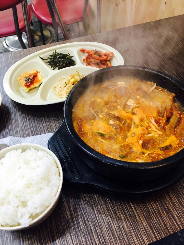  너무 배가고프고 급해서 김밥천국 가다!