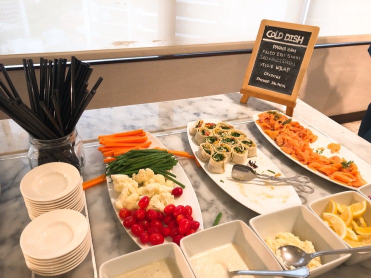  [싱가폴] Marriott Tang Plaza Hotel ② Executive Lounge (해피아워 & 조식)