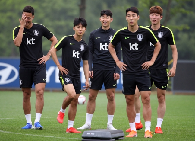  대한민국 호주 국가대표 축구 평가전 A매치 프리뷰 경기결과 대한민국 1:0승 황의조 골
