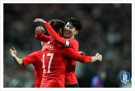  축구로 밤새울 행복한 주말이다!!!