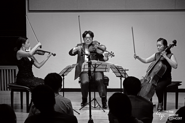 제705회 더하우스콘서트 | 김다미(Violin), 김상진(Viola), 김민지(Cello)