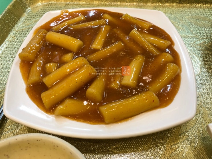  다소 무난한 수요미식회 떡볶이 @ 암사동 셀프하우스 마늘떡볶이