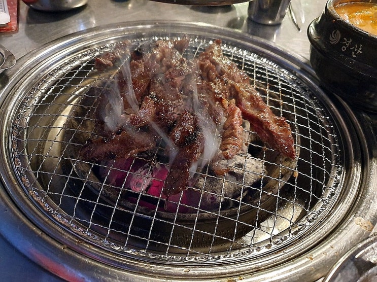  홍대 철길왕갈비살. 맛있는 녀석들 양념 소갈비살