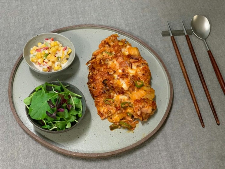 강식당2 김치밥 계량 수치화 레시피,1인분,2인분만들기,강식당반달치즈김치볶음밥,양평후리지아st의누룽지반달치즈볶음밥레시피.김치볶음밥 맛있게 만드는법
