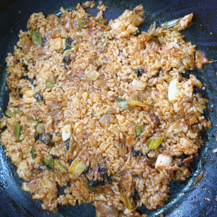  강식당2, 김치밥이 피오씁니다 게시피 (´`)