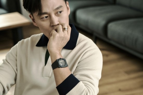  이서진 시계 화보 패션, 남자 명품 시계 불가리 옥토 피니씨모/ 옥토 로마 