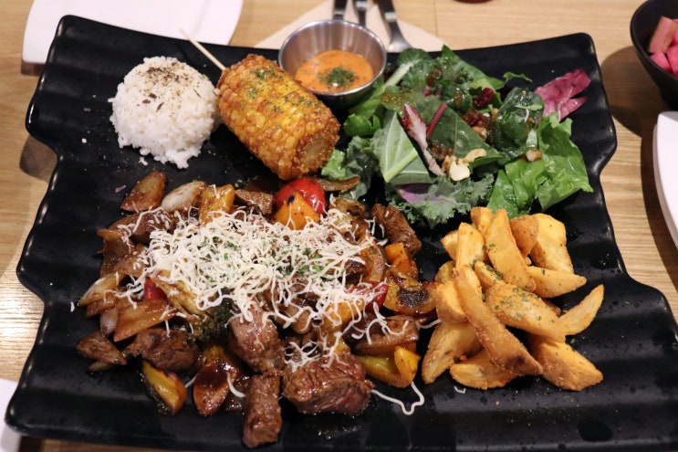  신사역 카페 :: 브런치가 맛있는 레스토랑 팬브레드~ 데이트 코스로 완전 강추!