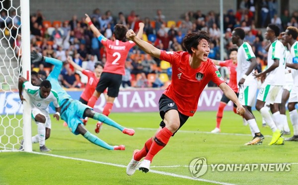 [대한민국 세네갈] 대한민국, 승부차기 끝에 세네갈을 꺾고 36년만에 4강 진출 성공!