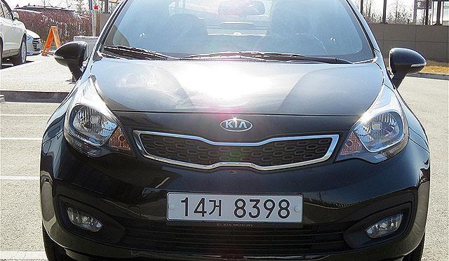  기아 올뉴프라이드 4DR 1.6GDI 럭셔리 중고차 지나치면안돼요