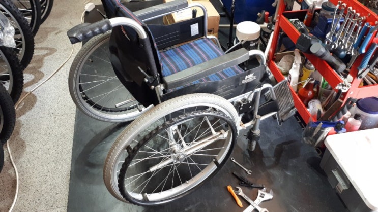 원주 휠체어 펑크 수리 - 혁신도시 삼천리자전거 원주혁신점
