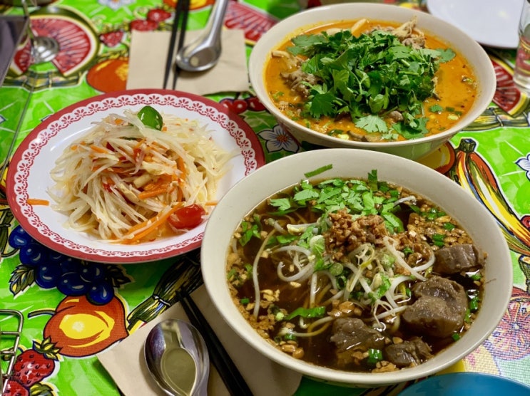  압구정로데오 태국음식 맛지_소이연남마오_완전 태국 현지 느낌