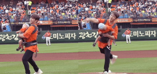  이휘재는 팔만 사용· · · 최민환 시구에 1살 아들 목 꺾일 뻔