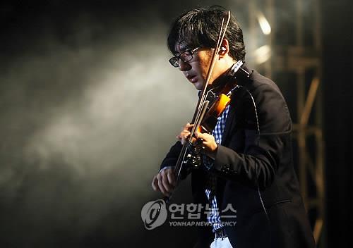  유진박의 기사를 보면 화가난다 !! : 국민의 행복을 위한 국가는 무엇인가 ?