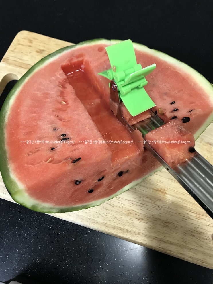  수박풍차칼/풍차 수박칼/수박슬라이서 ㅍㅎㅎ말도안되게 쉽고 이쁘게 잘려요ㅋㅋ