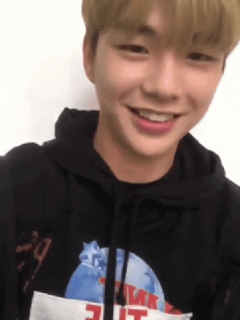  강다니엘이 드디어 나타났습니다(ft.강다니엘 인스타 라이브방송)