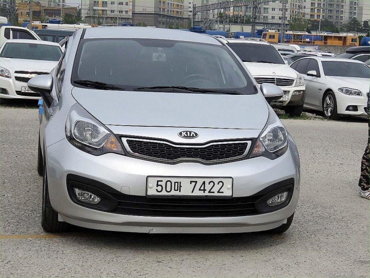  올뉴프라이드 4DR 1.6GDI 럭셔리  중고차 놓치지마세요!