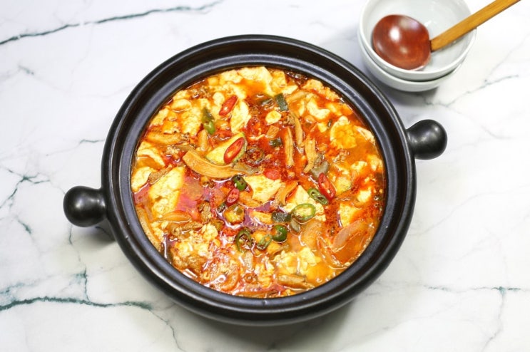  차돌박이 순두부찌개 끓이는 법 잇츠온 쿠킹박스로 뚝딱!