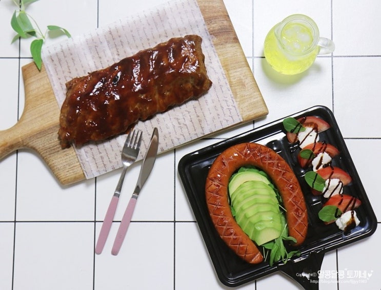  마켓컬리 존쿡 델리미트 바베큐백립 & 킬바사 소세지 빠져버림