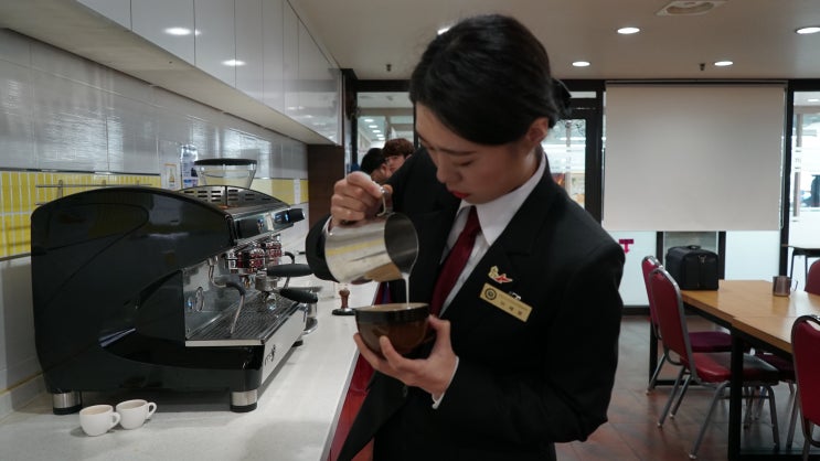  커피바리스타과 꾸준하게 성장하고 있습니다