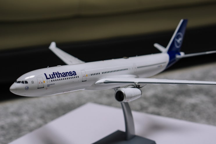  1:200 JFOX Lufthansa 루프트한자 A330-300 D-AIKI JF-A330-004 다이캐스트 모형