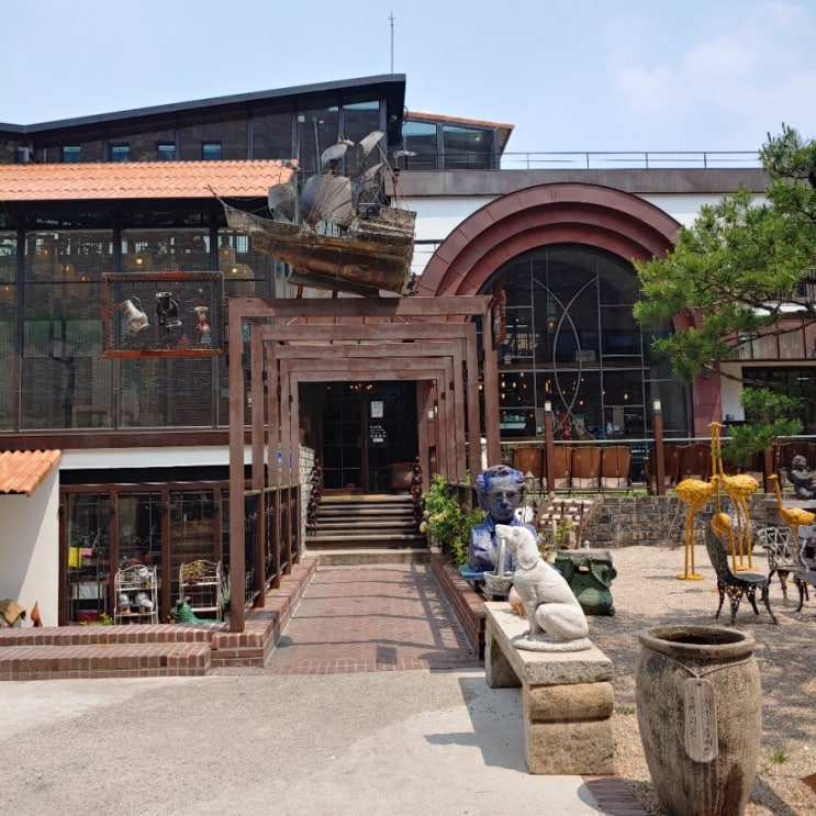  이천 가볼만한곳, 이진상회 카페 : 메종드쁘띠푸르 이효리빵집도 있어요.