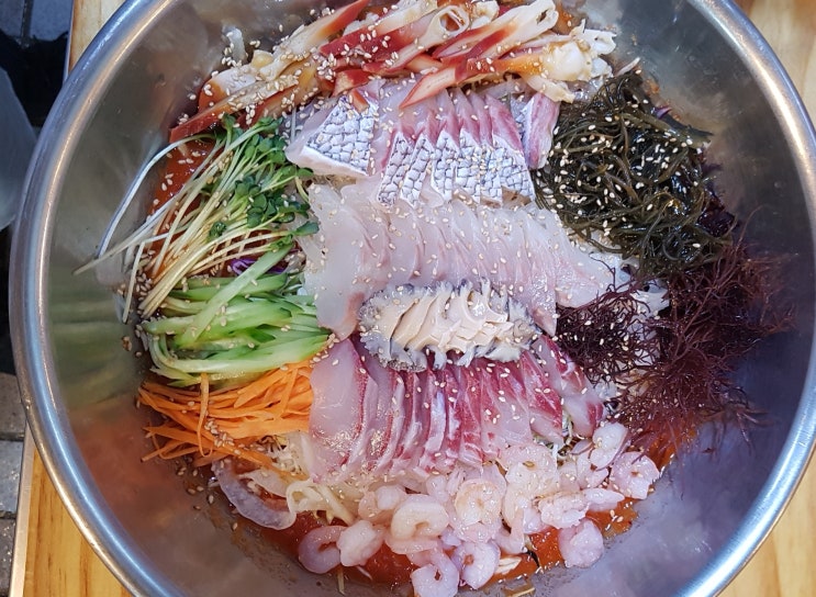  노포의 법칙 수원 인계동 과일 물회 꼬막 솥밥  맛집은 어디?