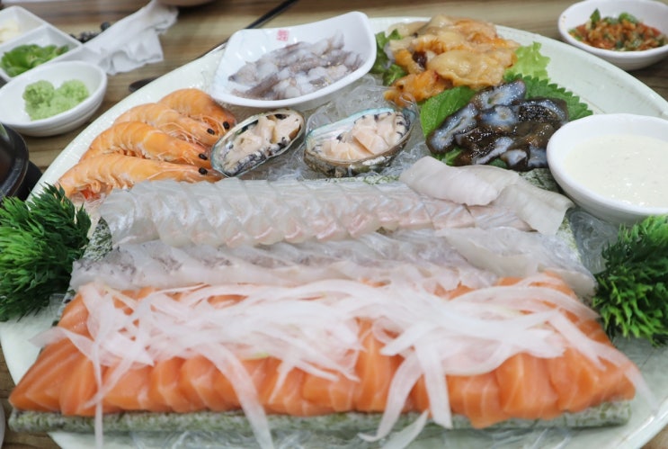 안산 중앙역 맛집, 안산 횟집, 가성비 좋고 싱싱한 회! 바다회직판장에서 먹고 왔어요~