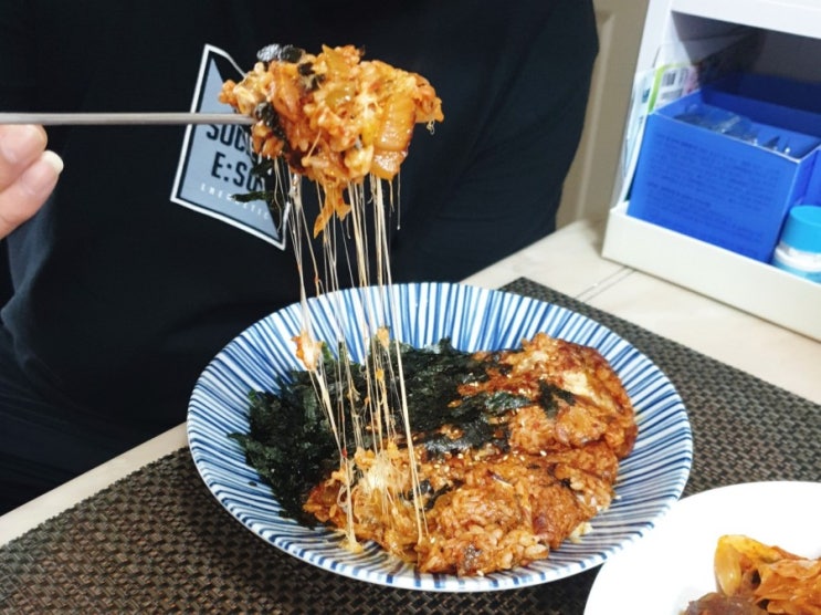  강식당 '김치밥이피오습니다' 완전 맛있어요^^