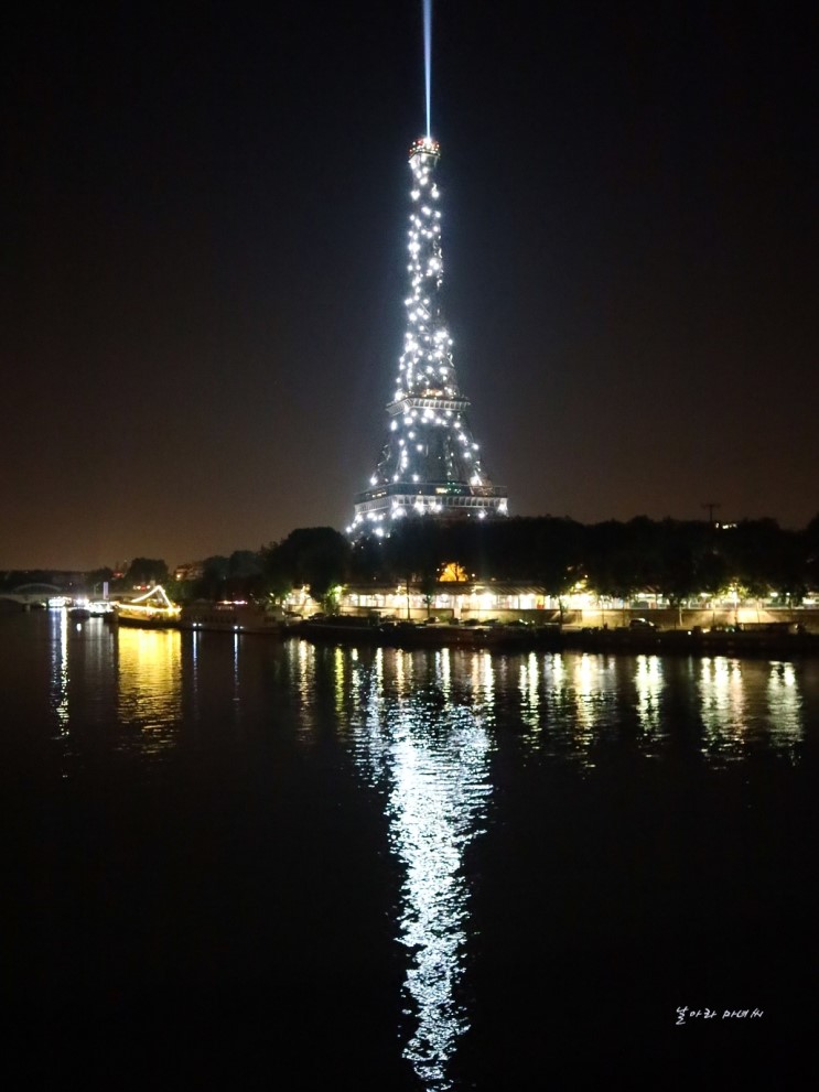 파리 여행코스/ 에펠탑 보기 좋은 스팟들 정리! (feat. 블랙에펠, 화이트 에펠)