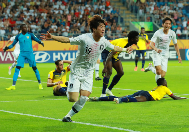 U20월드컵,한국, 에콰도르 꺾고 사상 첫 결승행...우크라이나와 16일 결승전