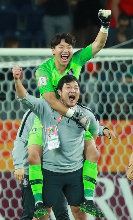  [축구] `거미손` 빛광연, 종료 휘슬 전 선방