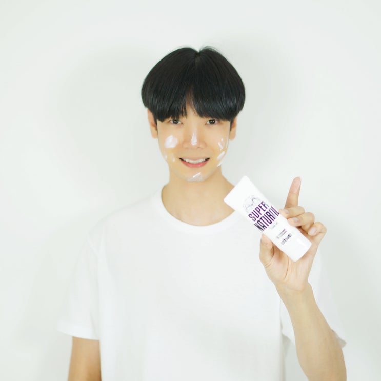  브로앤팁스 남자올인원 유노윤호도 발랐네요