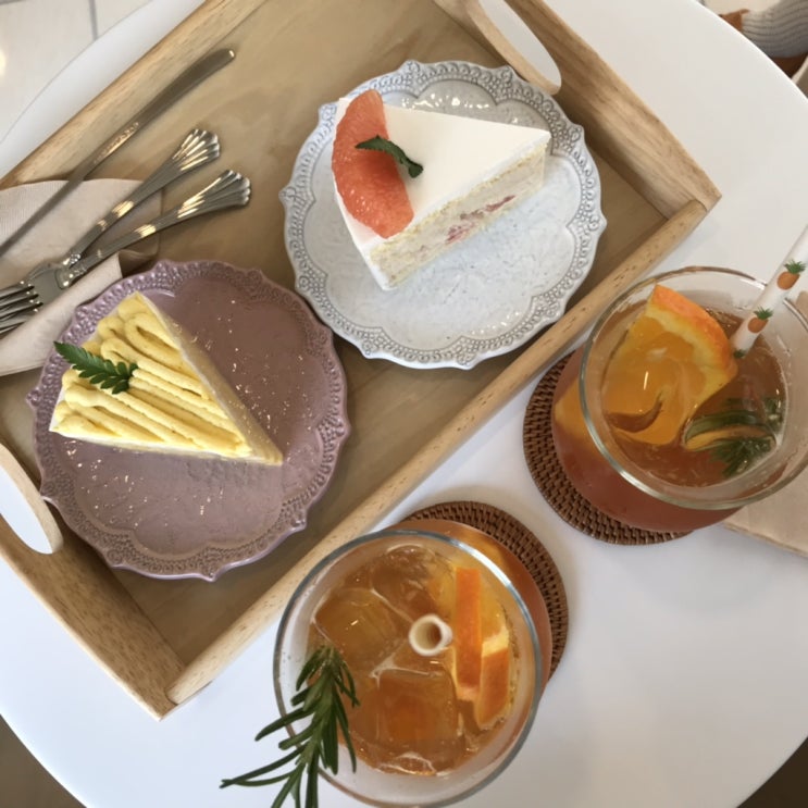  상인동 카페, 일월_에그타르트 맛집, 케이크 맛집