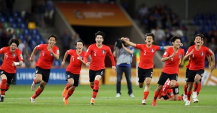 역전에 역전 기적 일궜다