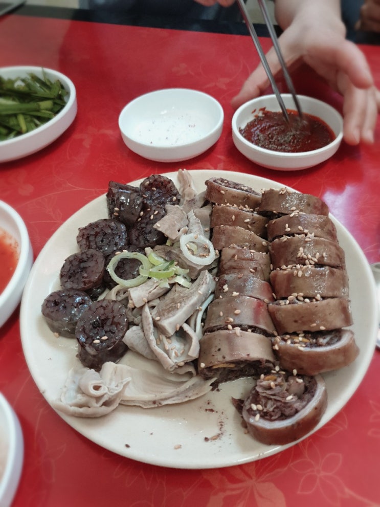 담양맛집 / 암뽕순대국밥  담양 모란 창평국밥 해장국  국물이 끝네줘요 인생맛집 신선한재료